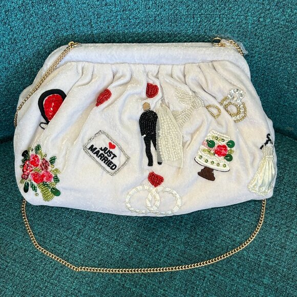 Handcrafted India Beaded Applique Bride Wedding Velvet Handbag Tik Tok Viral NWT - Picture 1 of 5